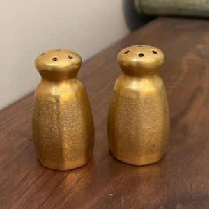 Pickard 24k gold painted mini salt and pepper shakers